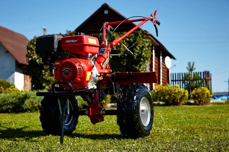 Какой мотоблок лучше всего подходит для вашего хозяйства? Какой мотоблок лучше всего подходит для вашего хозяйства?